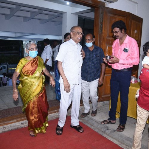 Viay weds mythili phts selection