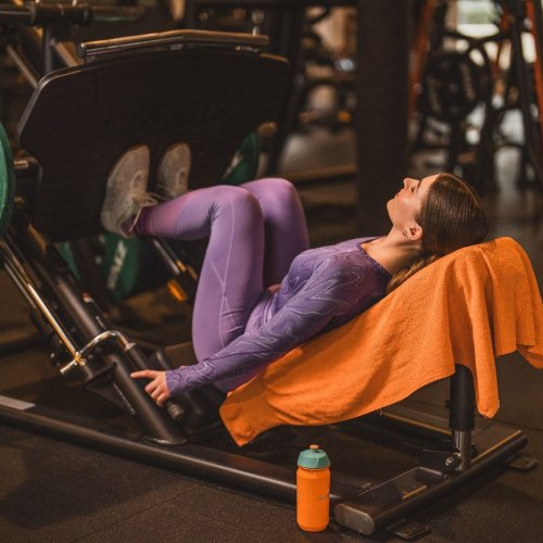 Women lifting