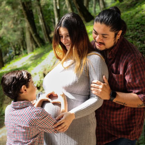 Ariana - Pregnancy Shoot